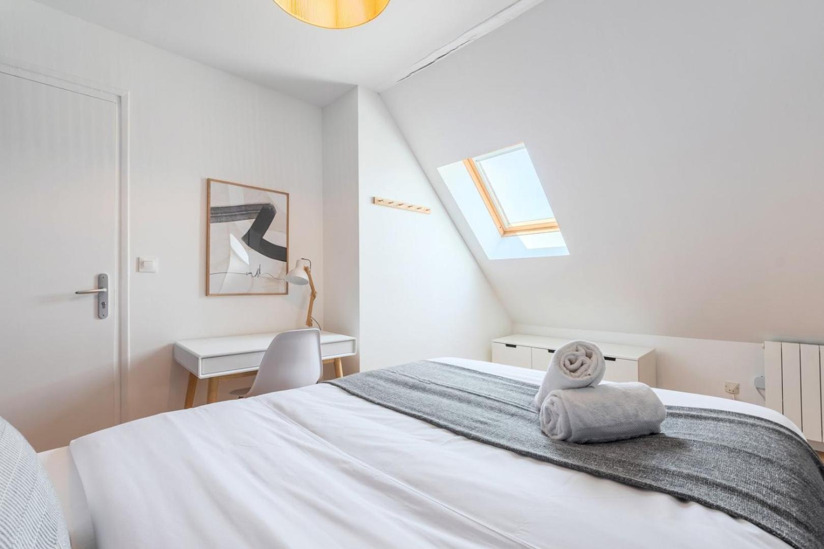 Bright 3-Bedroom 2-Bathroom Flat Lille Exterior foto